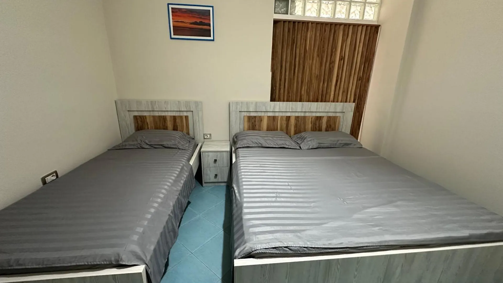 Eri Apartments 4 Shëngjin アルバニア